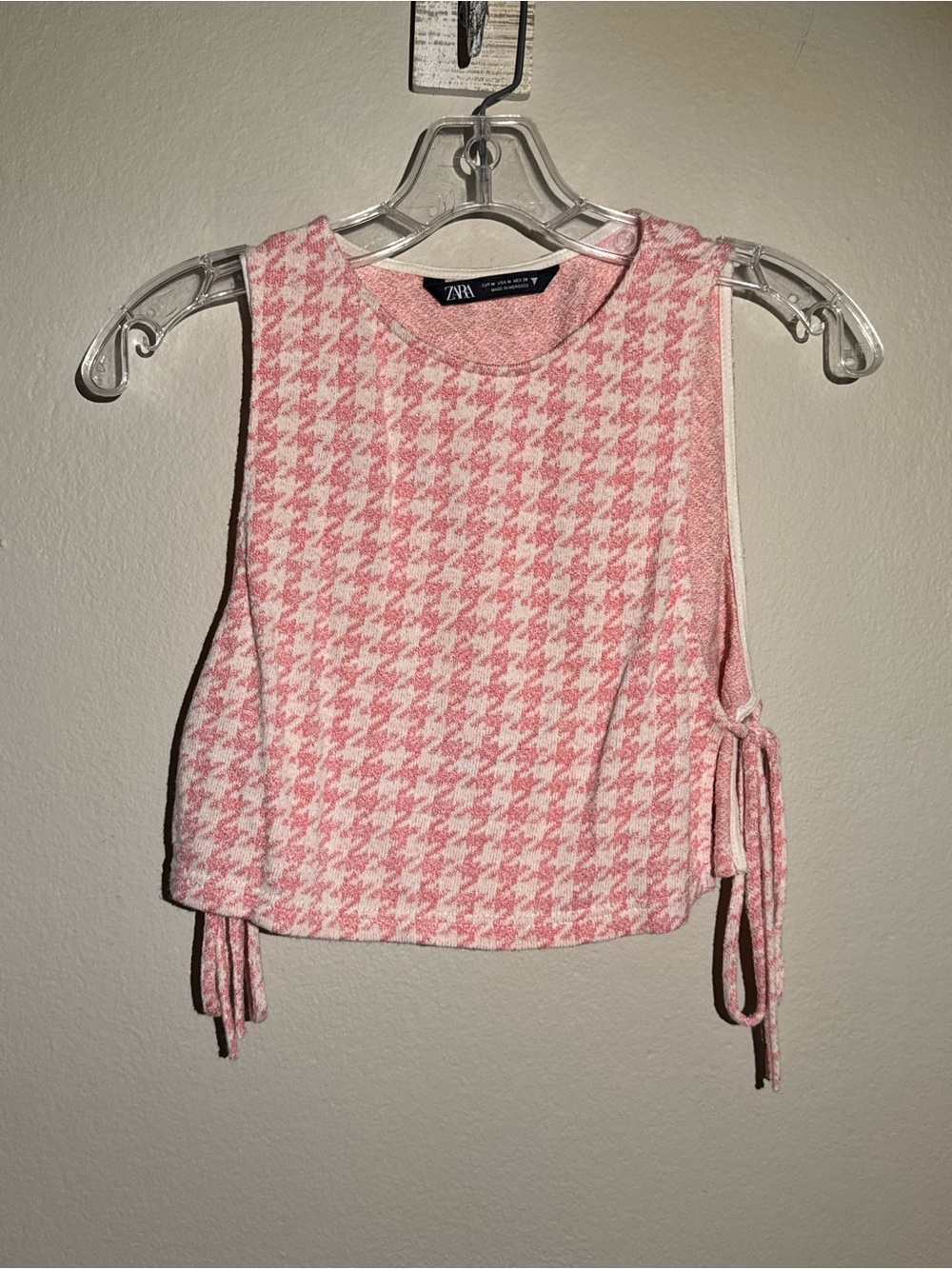 Zara Pink Houndstooth Tie-Side Cropped Tank Top